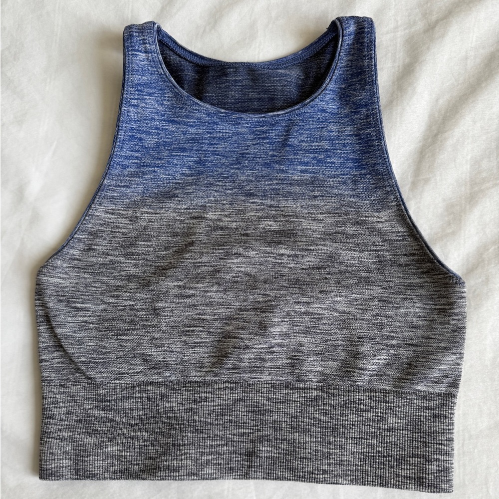 Lululemon top